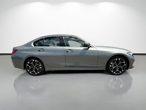Used 2025 BMW 330i Sedan RWD image 2