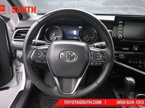 Used 2023 Toyota Camry SE w/ Convenience Package AWD/4WD image 23