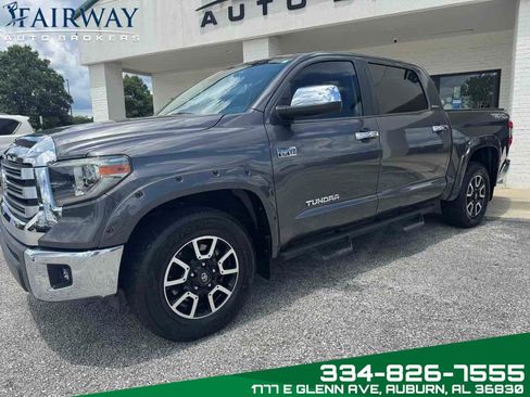 Used 2018 Toyota Tundra Limited image 2
