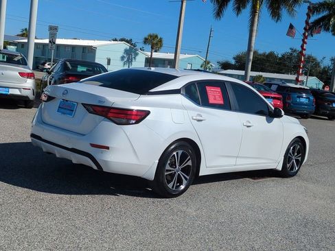 Certified 2022 Nissan Sentra SV image 5