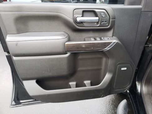 Used 2021 Chevrolet Silverado 2500 LTZ w/ LTZ Plus Package image 11