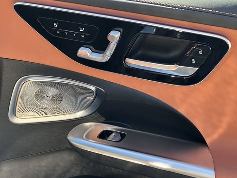 Certified 2024 Mercedes-Benz C 300 Sedan image 17