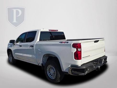 New 2026 Chevrolet Silverado 1500 W/T w/ WT Value Package AWD/4WD image 9