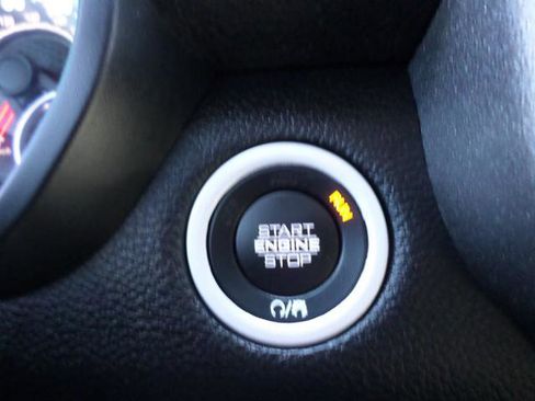 Used 2022 RAM 1500 Big Horn w/ Built-to-serve Edition image 18