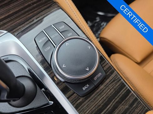 Used 2023 BMW 540i w/ M Sport Package RWD image 25