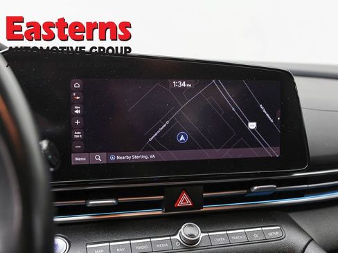 Used 2024 Hyundai Elantra Limited FWD image 20