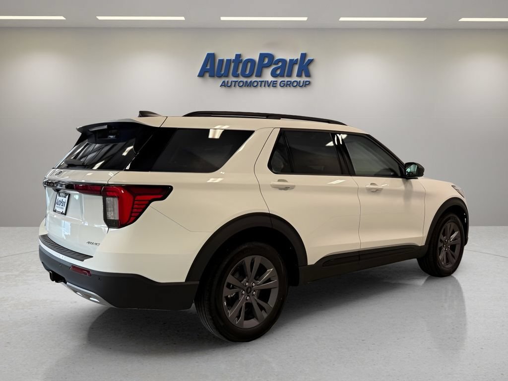 New 2026 Ford Explorer Active w/ Active Comfort Package AWD/4WD image 8