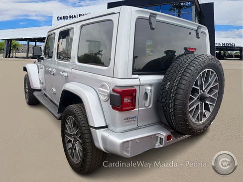 Used 2024 Jeep Wrangler High Altitude image 2