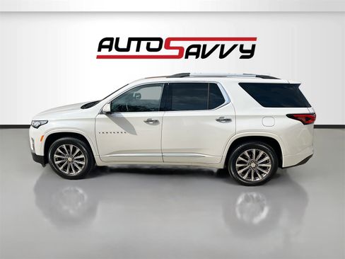 Used 2023 Chevrolet Traverse Premier w/ LPO, Floor Liner Package image 4