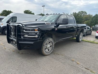 Used 2025 RAM 2500 Tradesman w/ Chrome Appearance Group