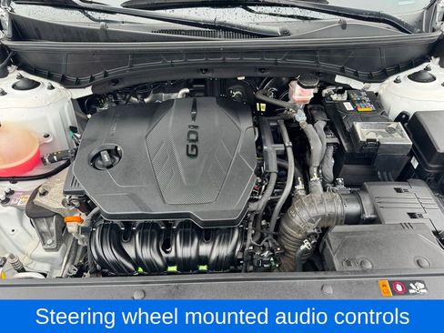 Used 2024 Hyundai Santa Cruz SEL image 11