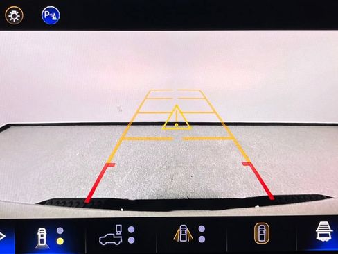 Used 2023 Chevrolet Colorado ZR2 w/ ZR2 Convenience Package III AWD/4WD image 36