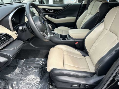 Certified 2024 Subaru Outback Limited AWD/4WD image 11