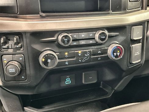 Used 2024 Ford F250 XLT image 21