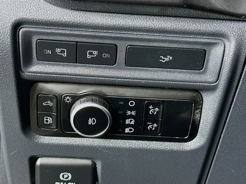 Used 2023 Ford F150 XLT w/ Equipment Group 302A High image 17