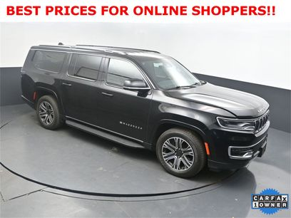 Used 2024 Jeep Wagoneer L Series II w/ Flexible Seating Group