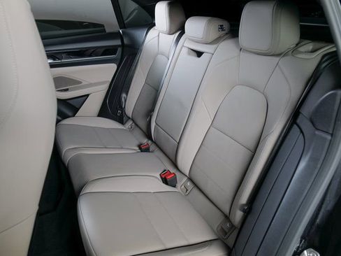 Certified 2025 Porsche Macan 4S Electric image 13