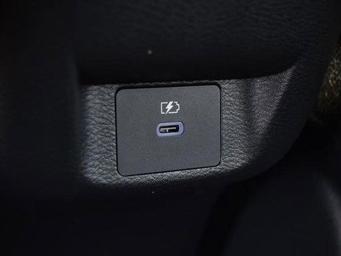 New 2025 Nissan Versa SV image 21