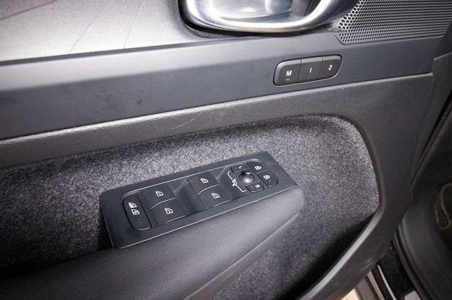 Certified 2023 Volvo C40 P8 Recharge Plus w/ Climate Package AWD/4WD image 11