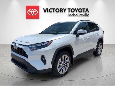 Used 2025 Toyota RAV4 XLE Premium w/ Weather Package AWD/4WD image 1