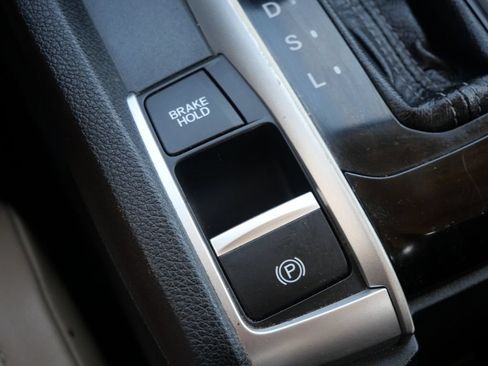 Used 2017 Honda Civic EX-L image 29