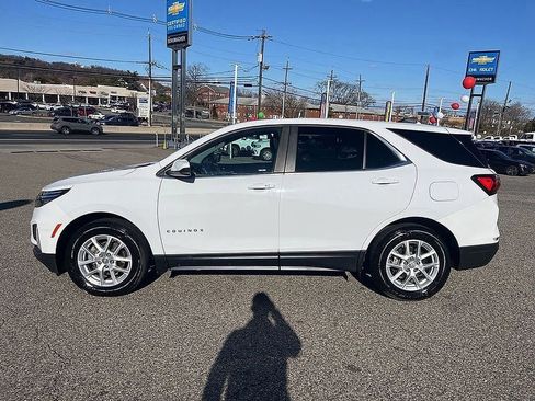 Used 2023 Chevrolet Equinox LT image 4