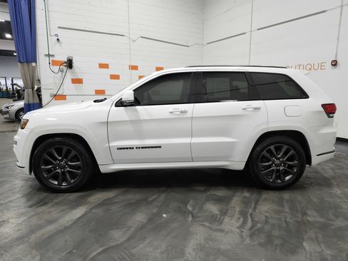 Used 2018 Jeep Grand Cherokee High Altitude image 16