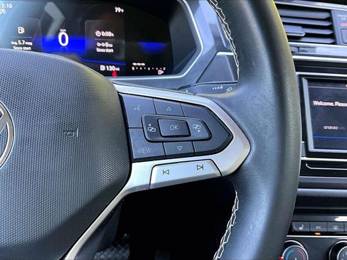 Used 2023 Volkswagen Tiguan S FWD image 29