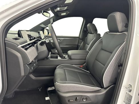 New 2026 GMC Sierra EV Elevation image 9