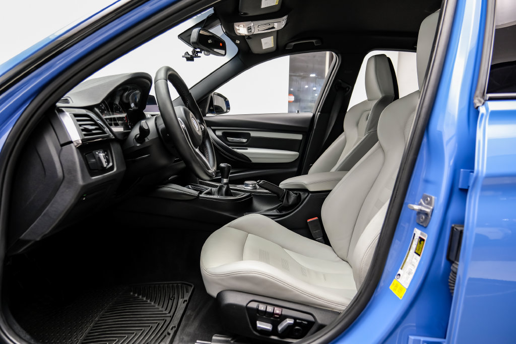 Used 2018 BMW M3 RWD image 6