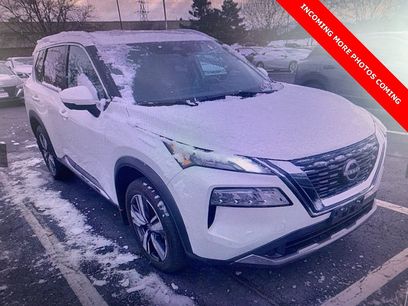 Used 2023 Nissan Rogue SL w/ SL Premium Package