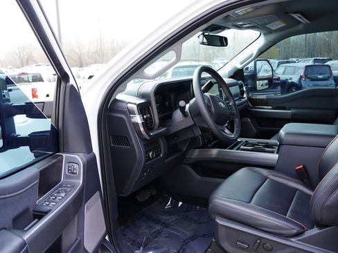 Used 2026 Ford F350 Lariat w/ Chrome Package AWD/4WD image 16