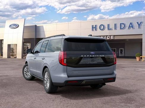New 2027 Ford Expedition Platinum w/ Driver's Package AWD/4WD image 8