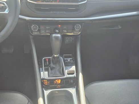 Used 2023 Jeep Compass Altitude image 20