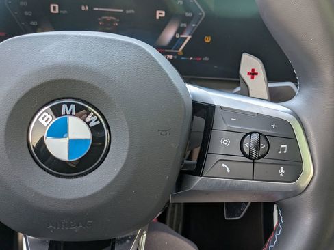 Used 2025 BMW X2 M35i w/ Premium Package image 20