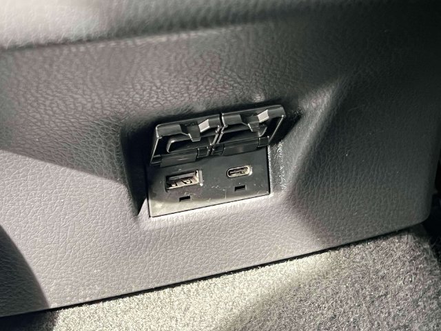 Certified 2025 Toyota Camry SE w/ Convenience Package FWD image 14