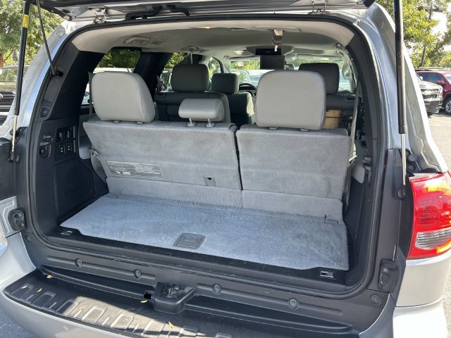 Used 2015 Toyota Sequoia Platinum AWD/4WD image 12
