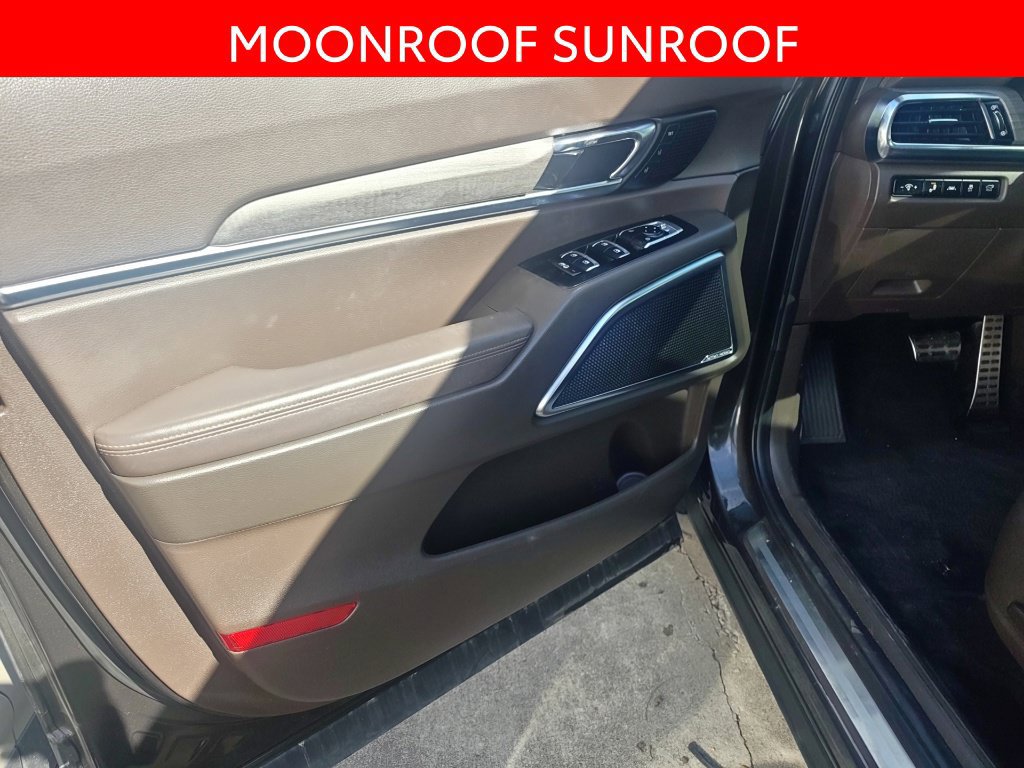 Used 2021 Kia Telluride SX w/ Towing Package AWD/4WD image 5