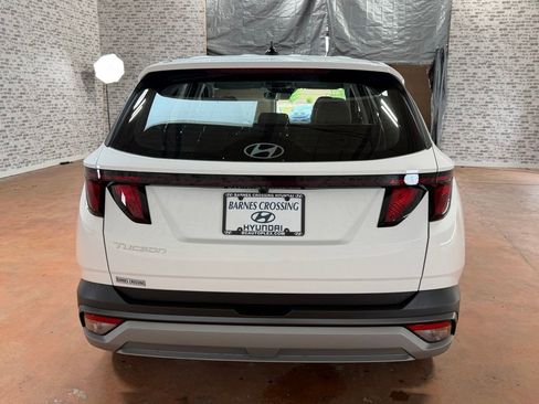 New 2026 Hyundai Tucson SE FWD image 5