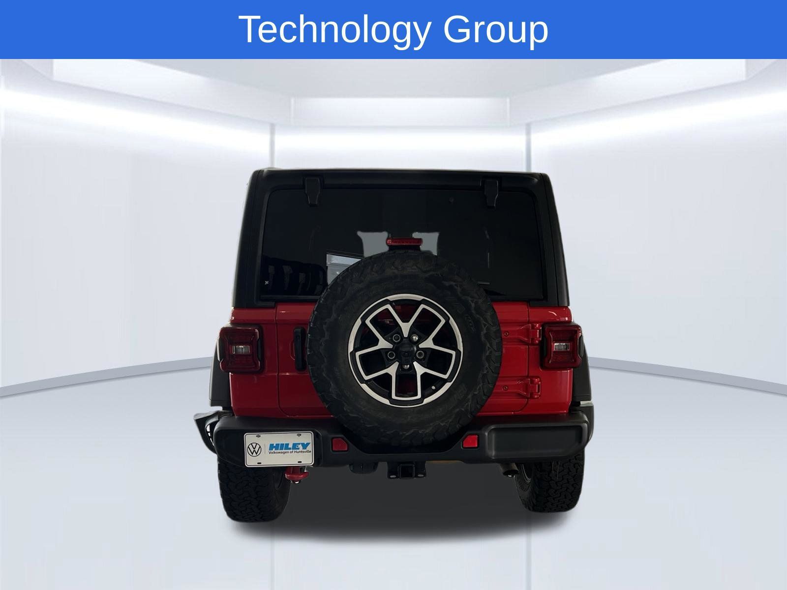 Used 2024 Jeep Wrangler Unlimited Rubicon w/ Technology Group AWD/4WD image 7