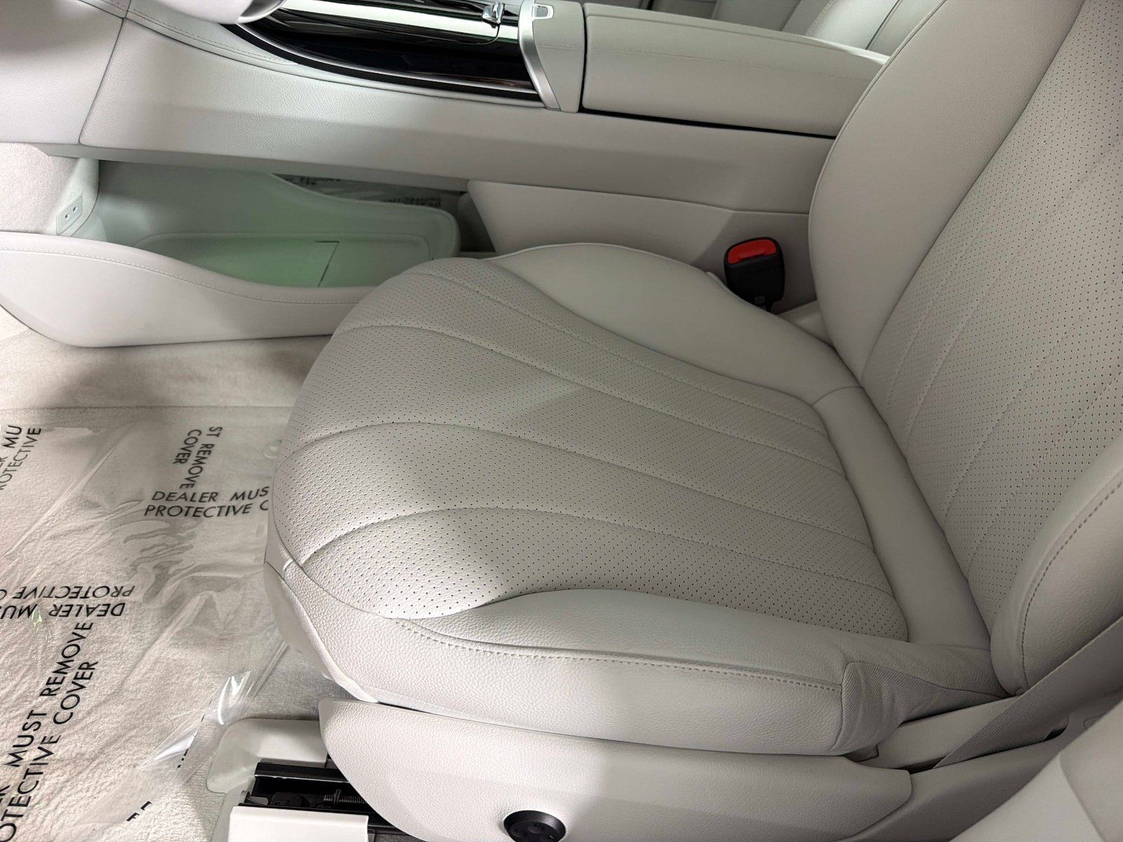 Used 2026 Mercedes-Benz EQE 320+ Sedan image 39