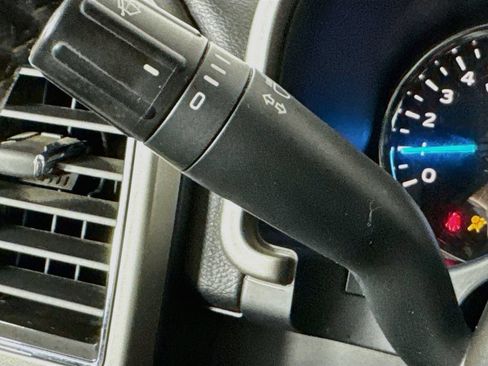 Used 2017 Ford F150 Lariat RWD image 12