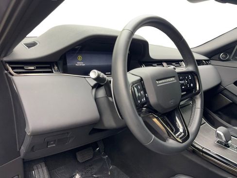 Used 2025 Land Rover Range Rover Evoque S image 50
