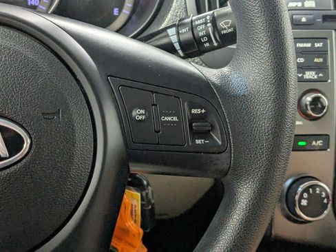 Used 2013 Kia Forte EX w/ Fuel Economy Pkg FWD image 14