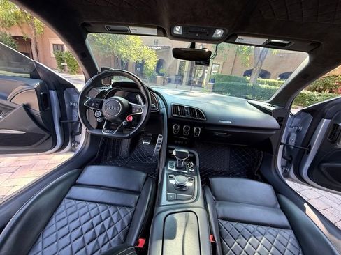 Used 2017 Audi R8 V10 plus AWD/4WD image 16