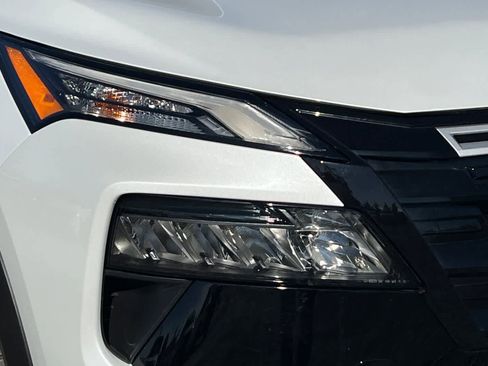 Certified 2025 Nissan Rogue SV w/ Rock Creek Premium Package AWD/4WD image 34