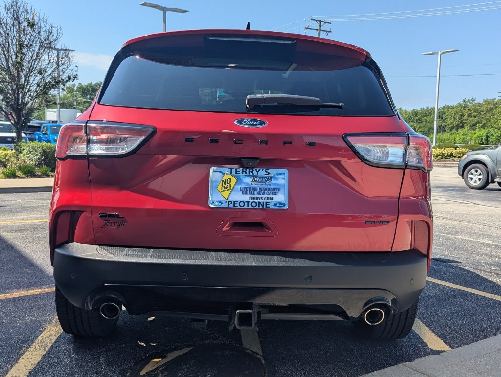 Used 2022 Ford Escape SEL w/ SEL Stealth AWD Package image 4