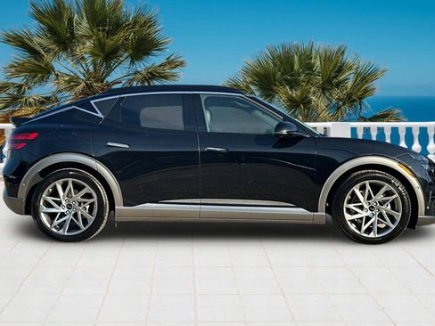 Used 2023 Genesis GV60 Advanced image 4