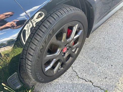 Used 2017 FIAT 124 Spider Abarth RWD image 9