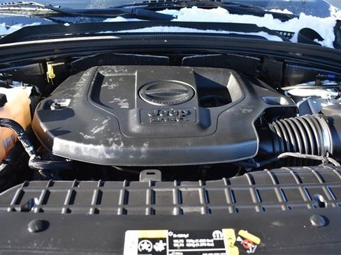 Used 2021 Jeep Grand Cherokee L Summit w/ Luxury Tech Group V image 45